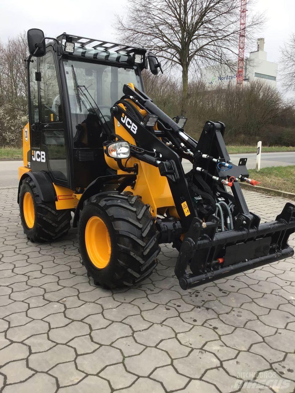 JCB 403 Agri Plus Miniładowarki
