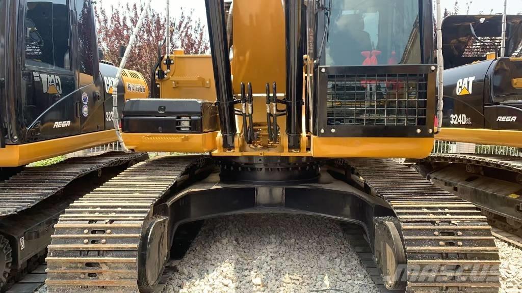 CAT 325 D L Koparki gąsienicowe