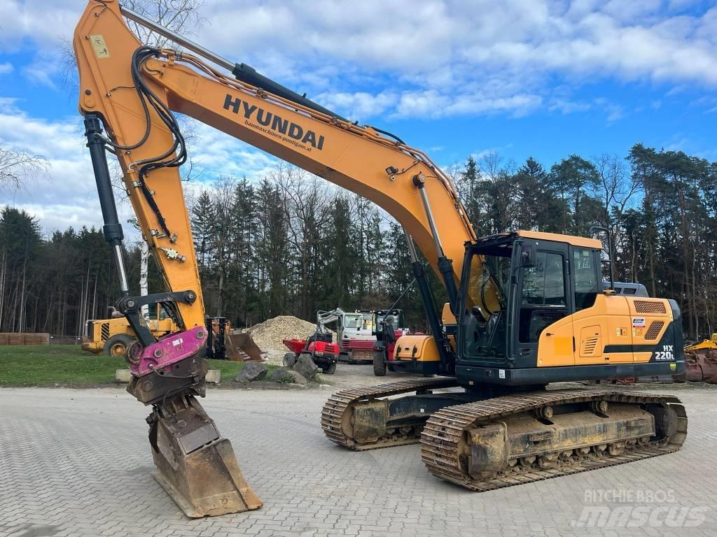 Hyundai HX 220 L Koparki gąsienicowe