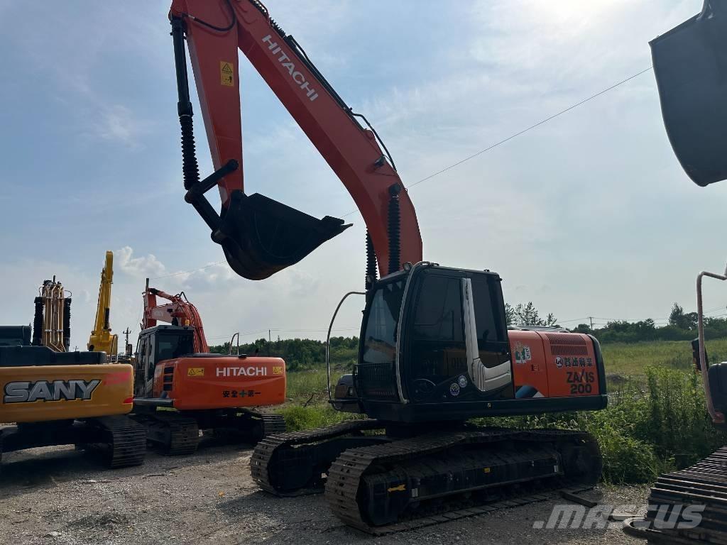 Hitachi ZX200 Koparki gąsienicowe