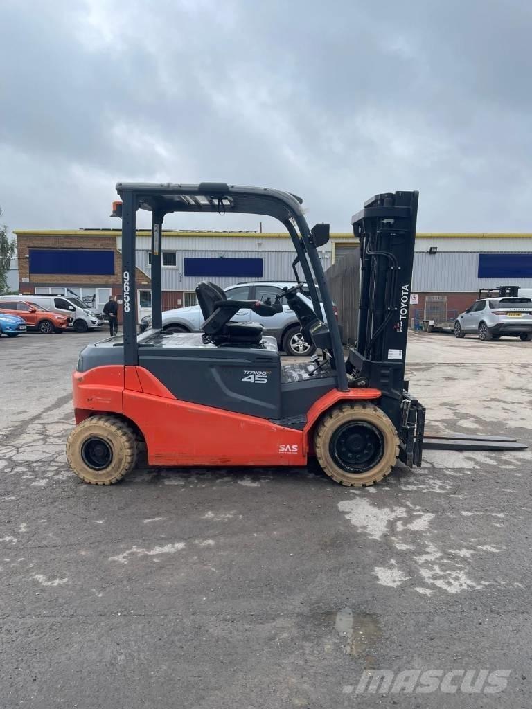 Toyota 8 FBMT 45 Wózki elektryczne