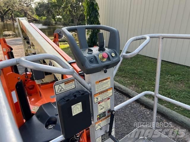 JLG T 350 Podnośniki na przyczepach