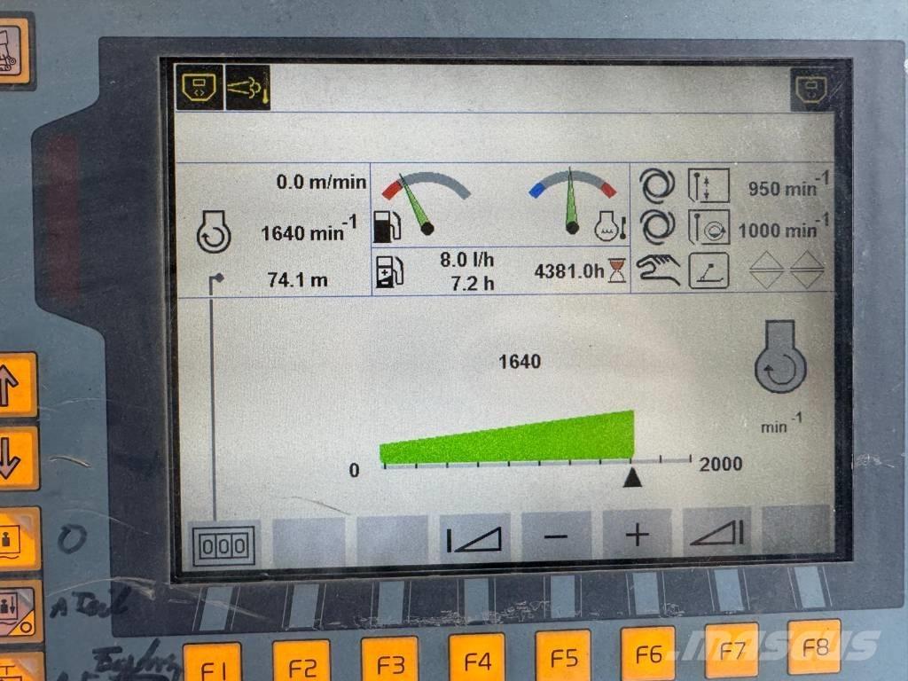 Volvo P 6820C Rozściełacze do asfaltu