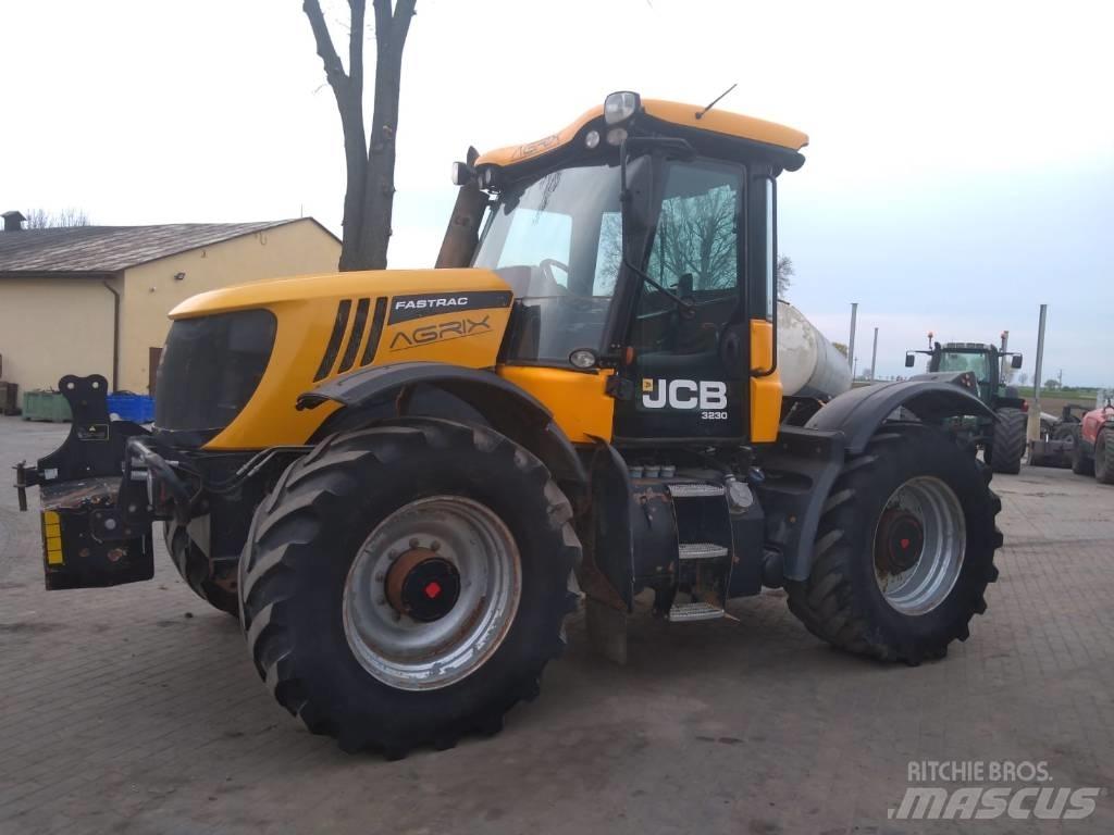 JCB Fastrac 3230 Ciągniki rolnicze