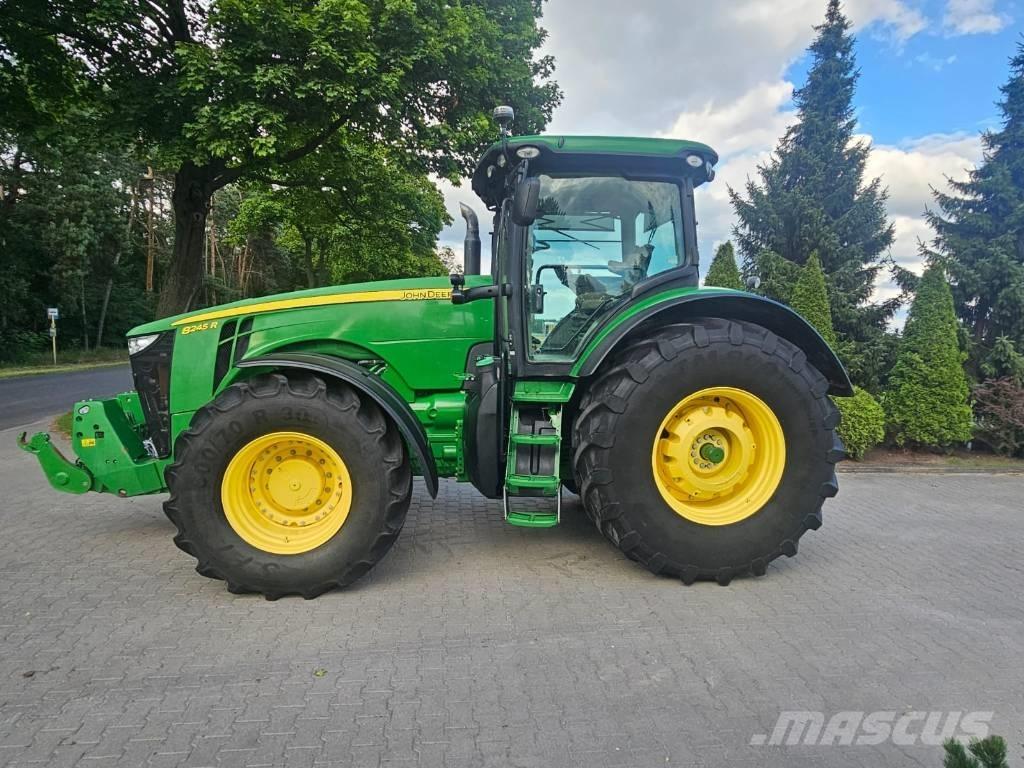 John Deere 8245 R Ciągniki rolnicze
