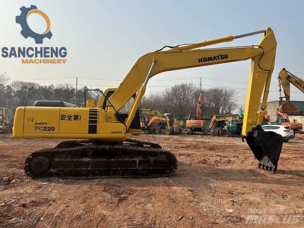 Komatsu PC 200 Koparki gąsienicowe