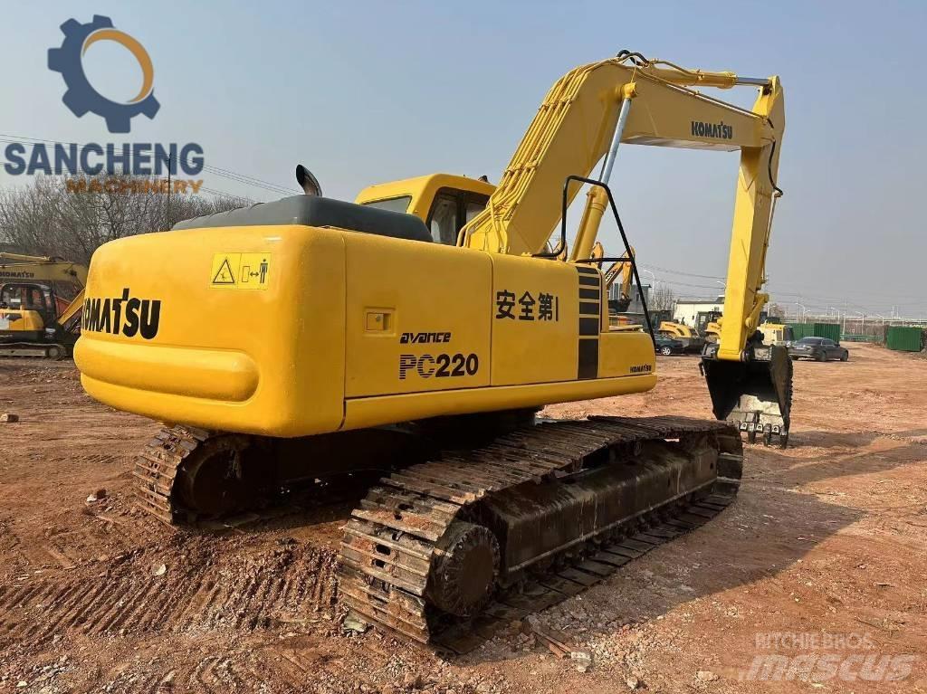 Komatsu PC 200 Koparki gąsienicowe