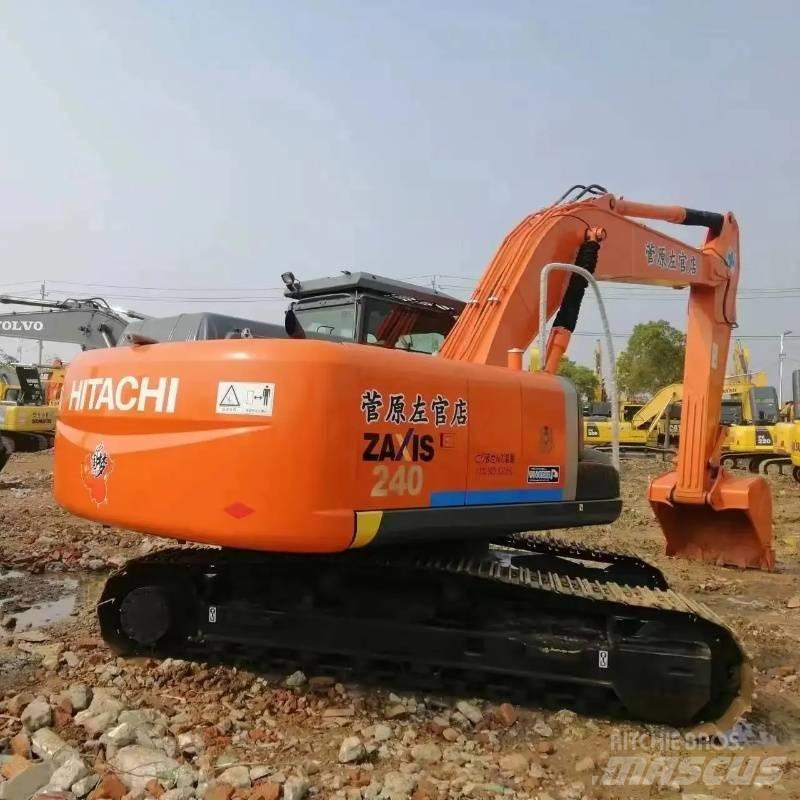 Hitachi ZX 240 Koparki gąsienicowe