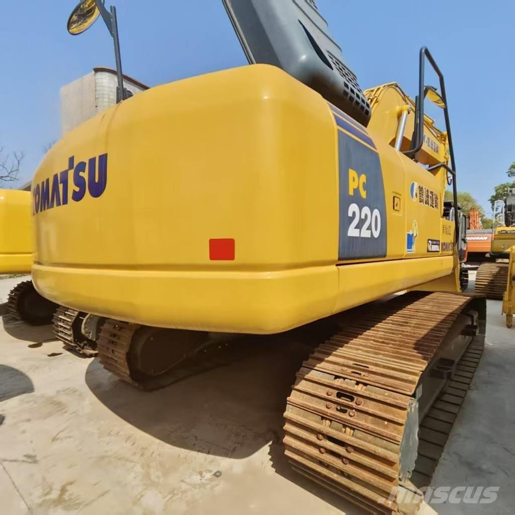 Komatsu PC 220-8 Koparki gąsienicowe