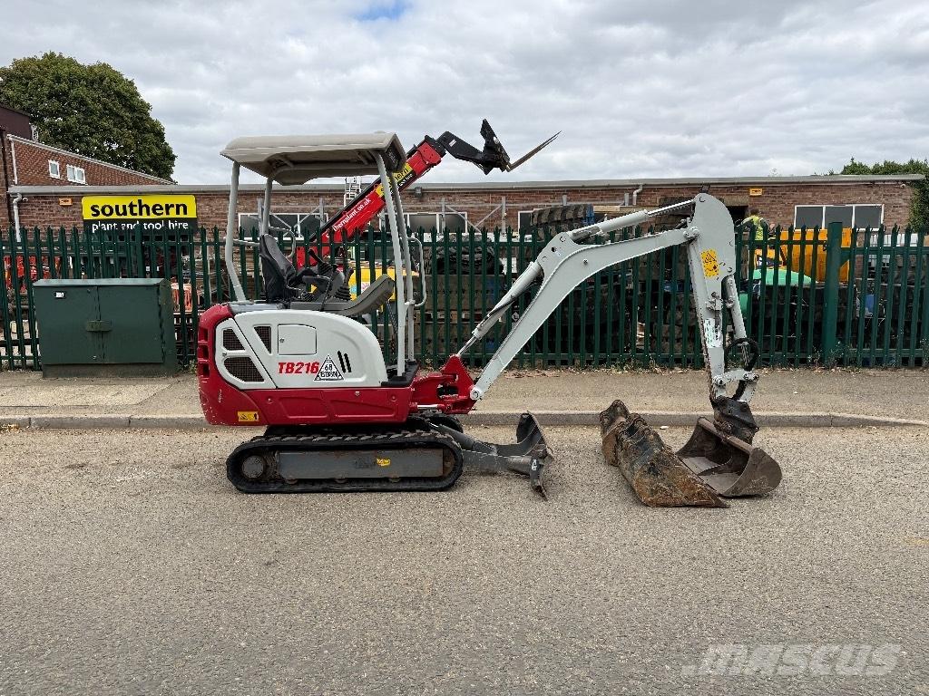 Takeuchi TB 216 Minikoparki