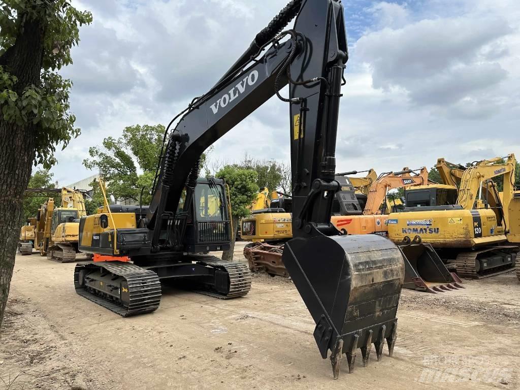 Volvo EC210D Koparki gąsienicowe