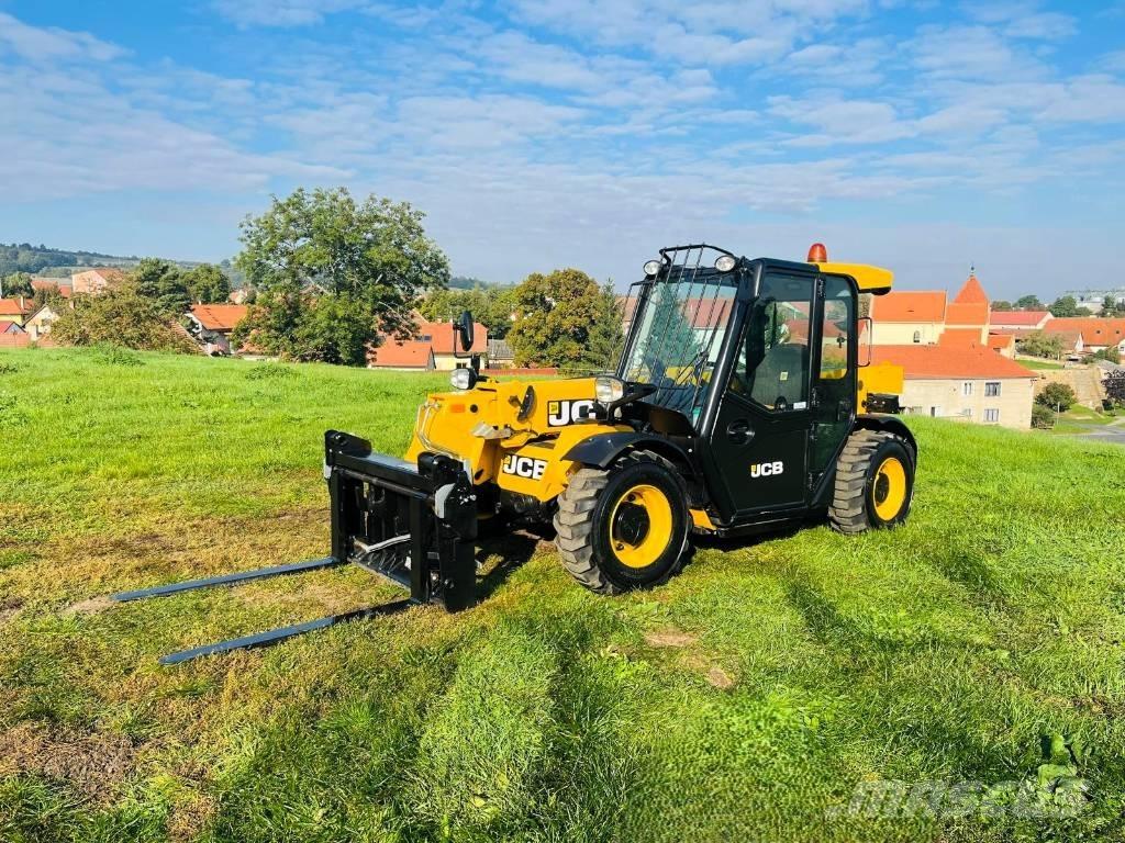 JCB 525-60 Ładowarki teleskopowe