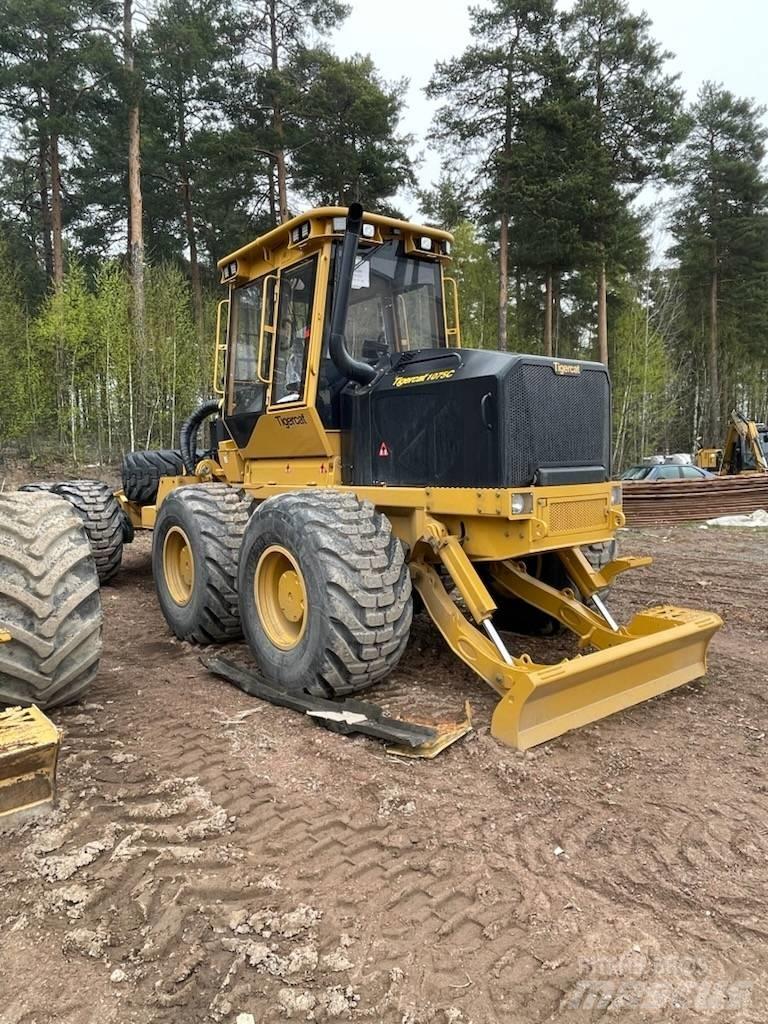 Tigercat 1075C Forwardery