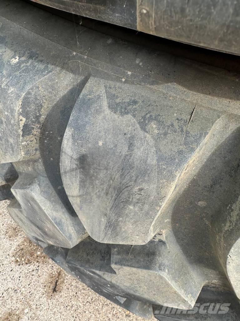 Goodride 23.5R25 Opony, koła i felgi