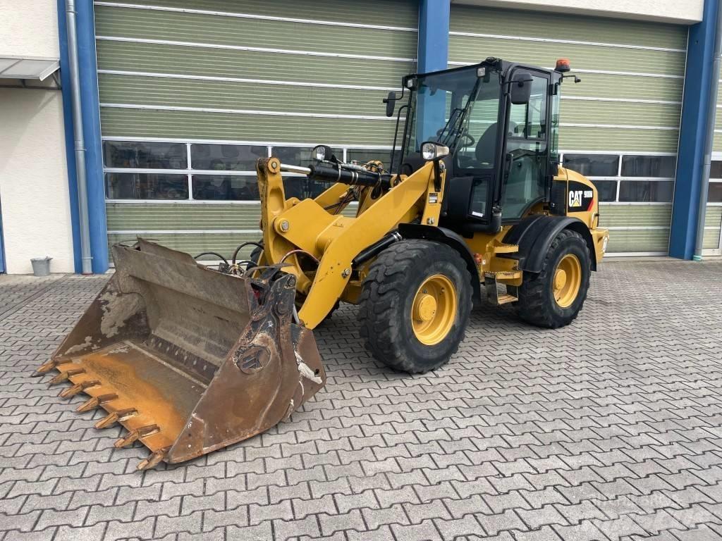 CAT 908 M Ładowarki kołowe
