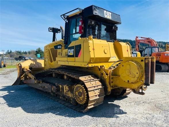 CAT D7E Spycharki gąsienicowe
