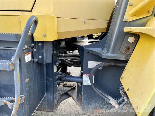 Komatsu WA320 Ładowarki kołowe