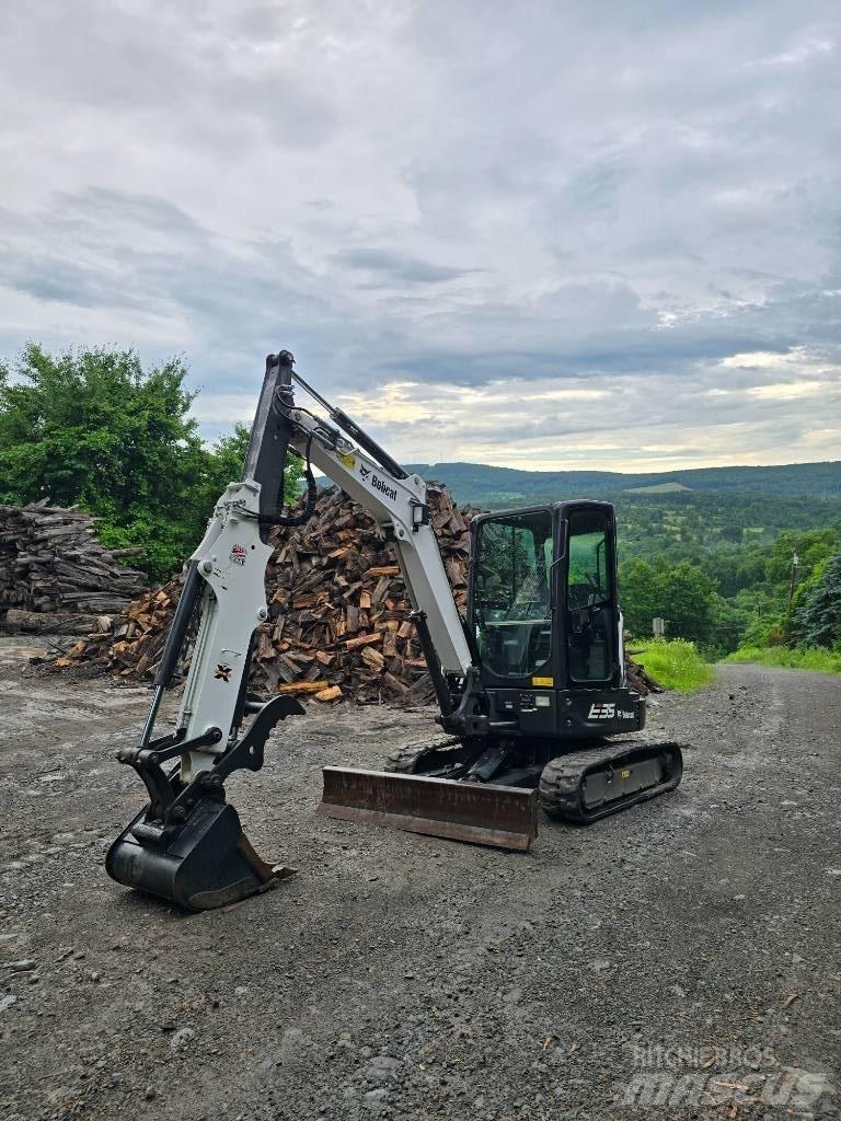 Bobcat E35 Minikoparki