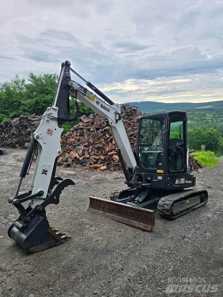 Bobcat E35 Minikoparki