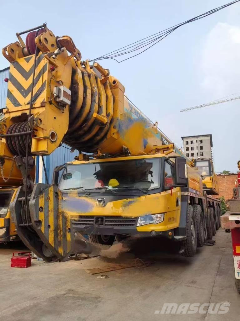 XCMG XCA300 Żurawie szosowo-terenowe