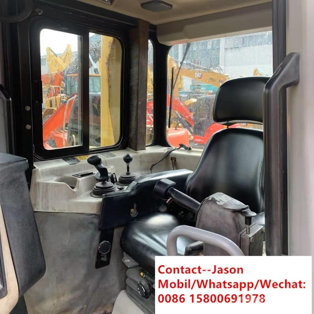 CAT D 6 R III Spycharki gąsienicowe