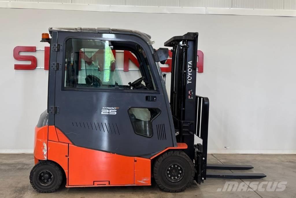 Toyota 10939 - 8FBMT25 Wózki elektryczne