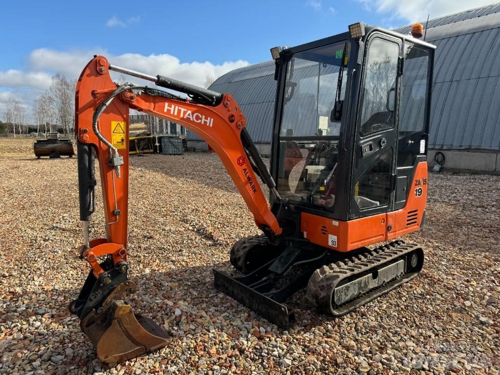 Hitachi ZX 19-5A CR Minikoparki