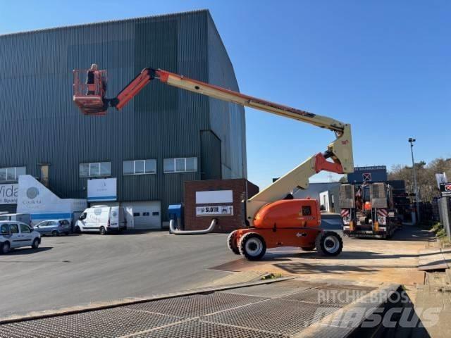 JLG 800 AJ Podnośniki przegubowe