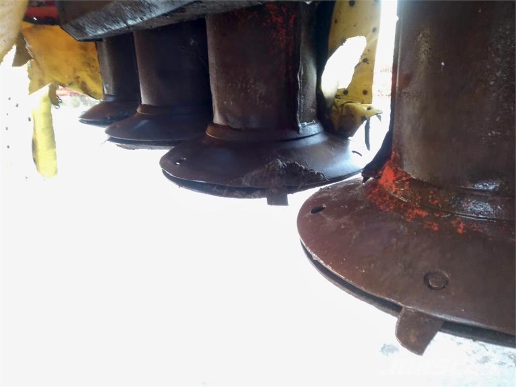 Fella KM 270 FZ Kosiarki ze wstępną obróbka paszy