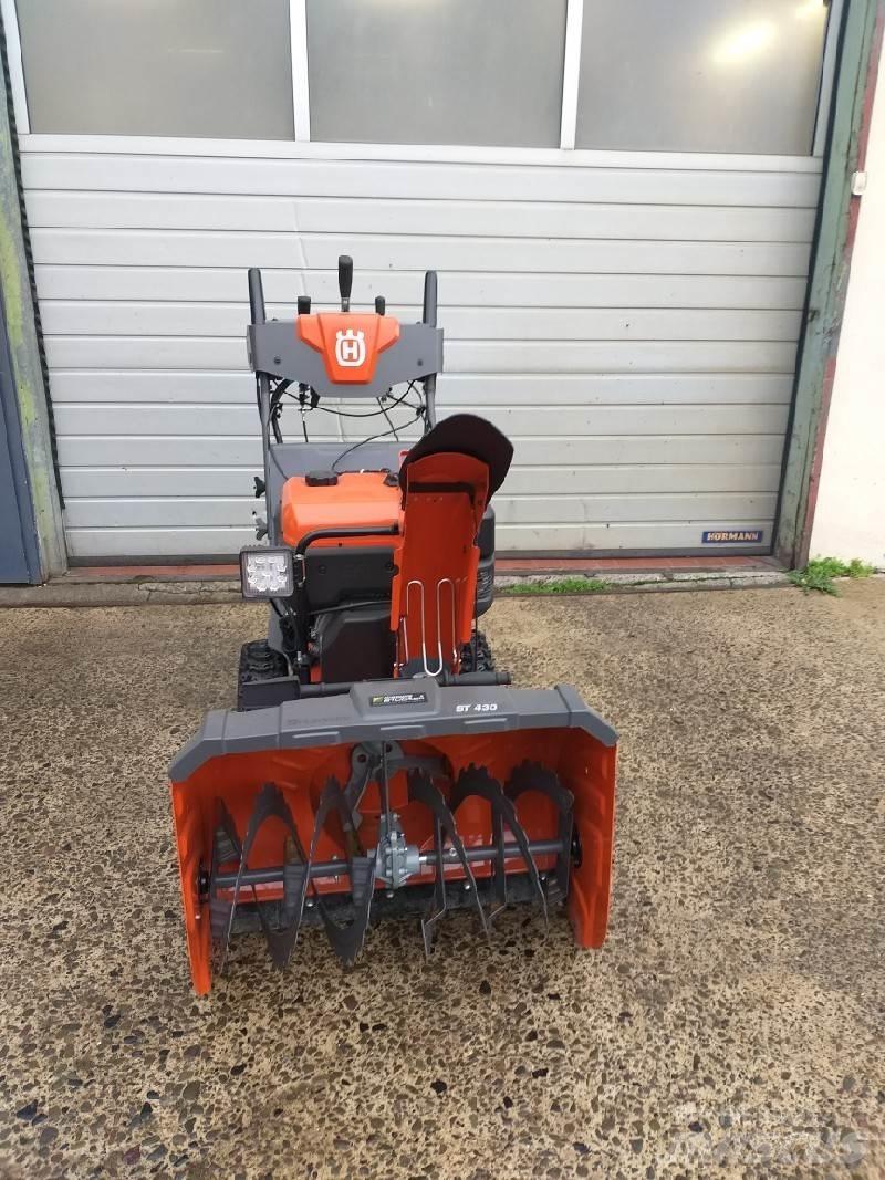 Husqvarna ST420 Pługi wirnikowe