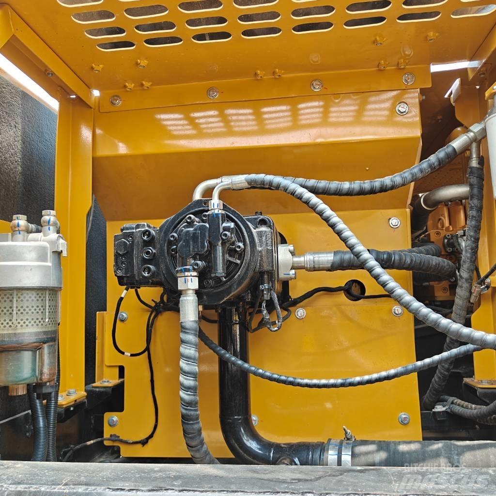 Sany 265C Koparki gąsienicowe