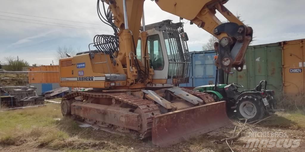 Liebherr R 932 T Koparki specjalne