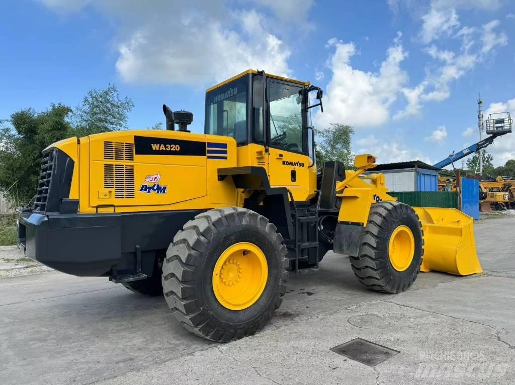 Komatsu WA 320-5 Ładowarki kołowe