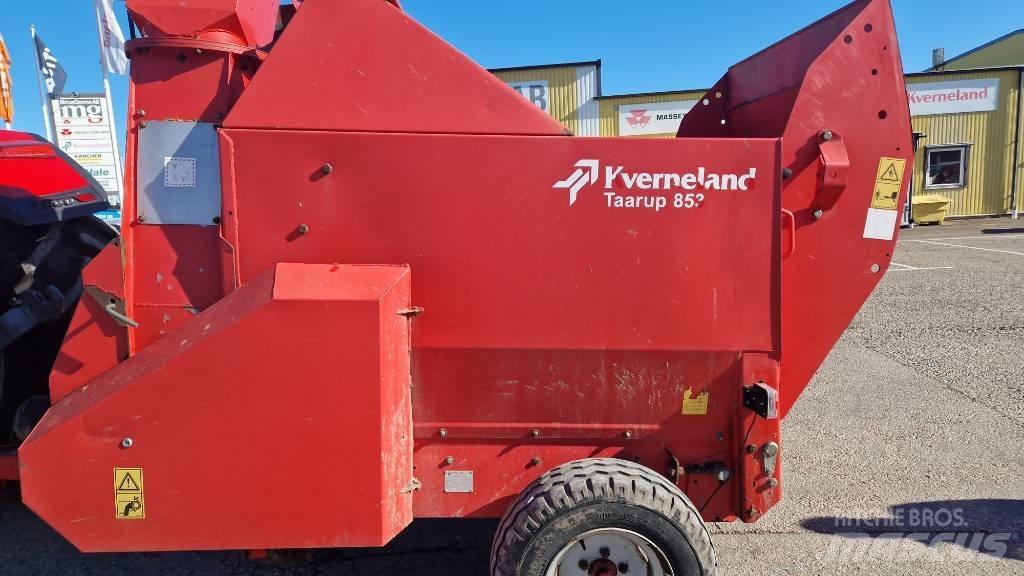 Kverneland 853 Rozdrabniacze, krajarki i odwijarki słomy