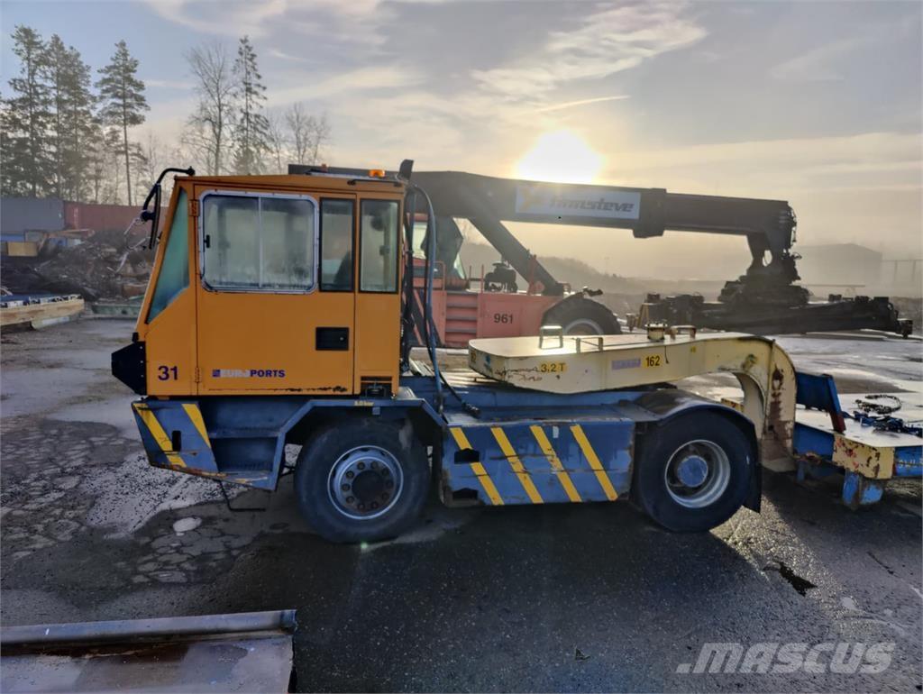 Sisu TR 180 AL 2 Ciągniki terminalowe