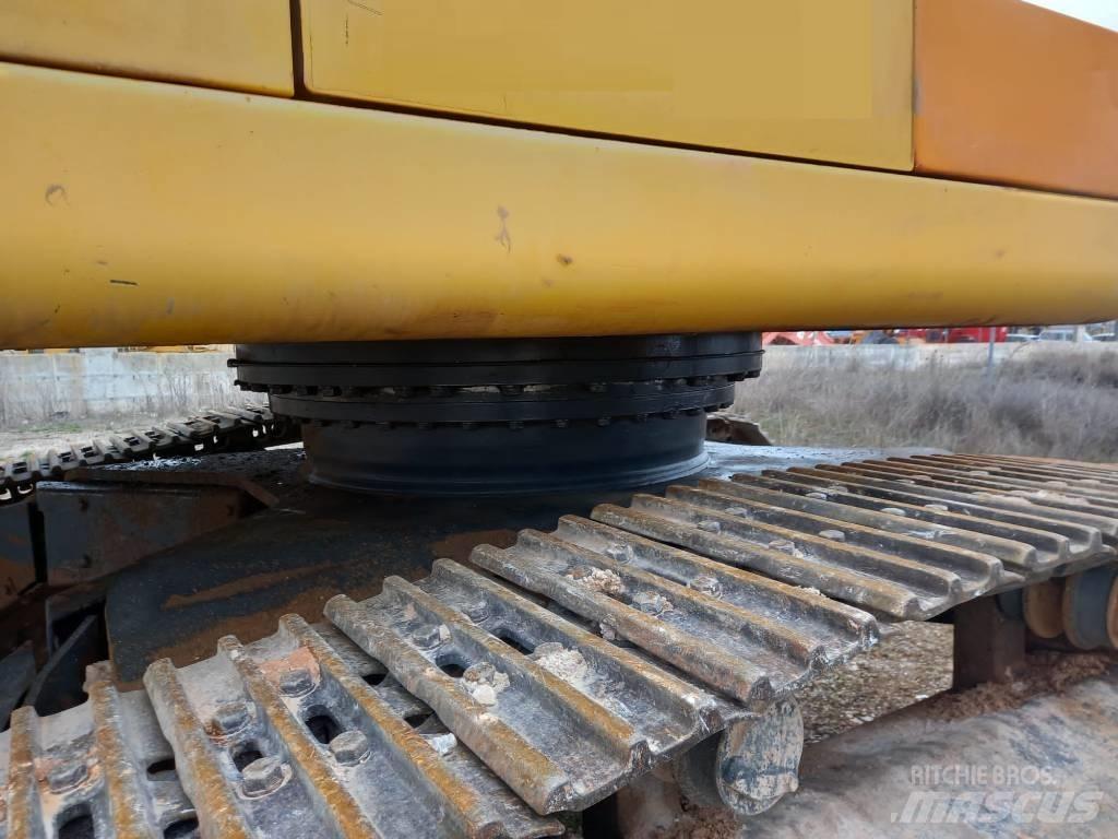 Komatsu PC450LC Koparki gąsienicowe