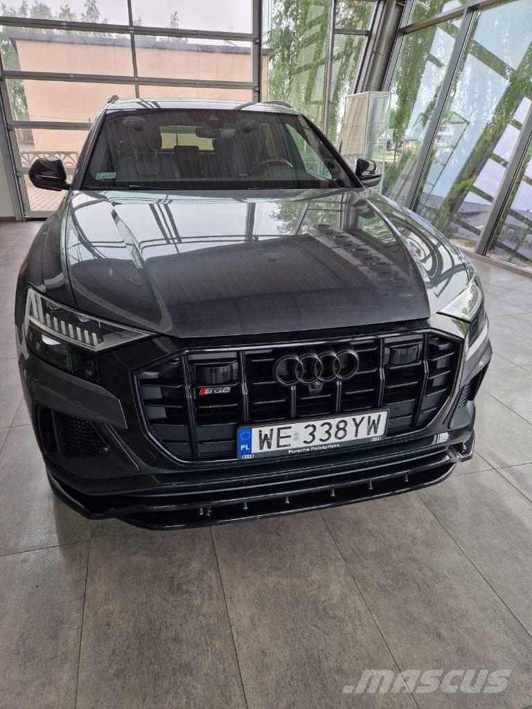 Audi SQ8 Samochody osobowe