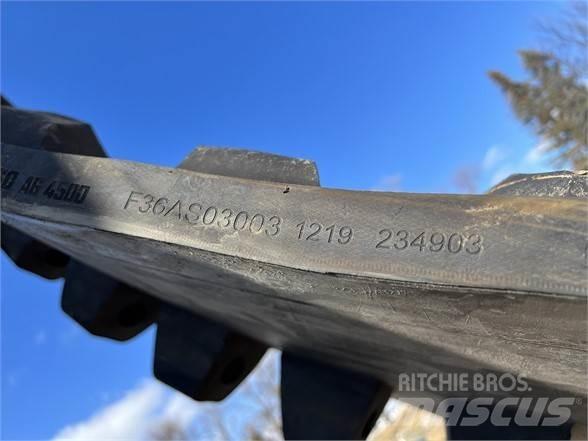  CAMSO 581868D1 Gąsienice, łańcuchy i podwozia