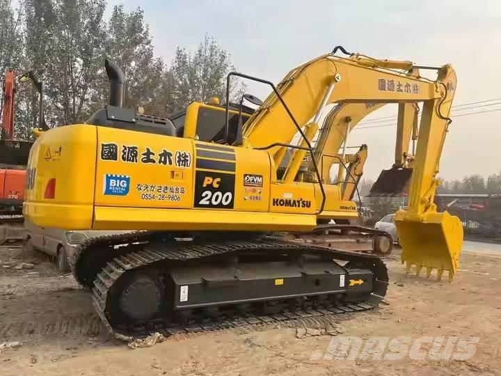 Komatsu PC 200 Koparki gąsienicowe
