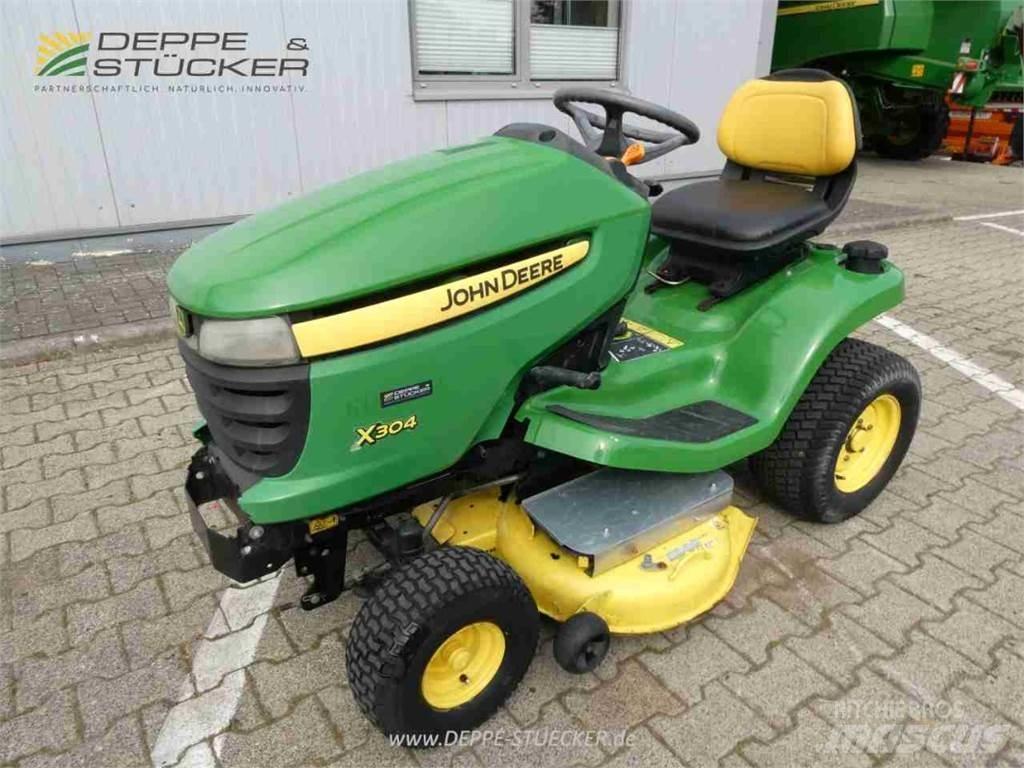 John Deere X304 Kosiarki