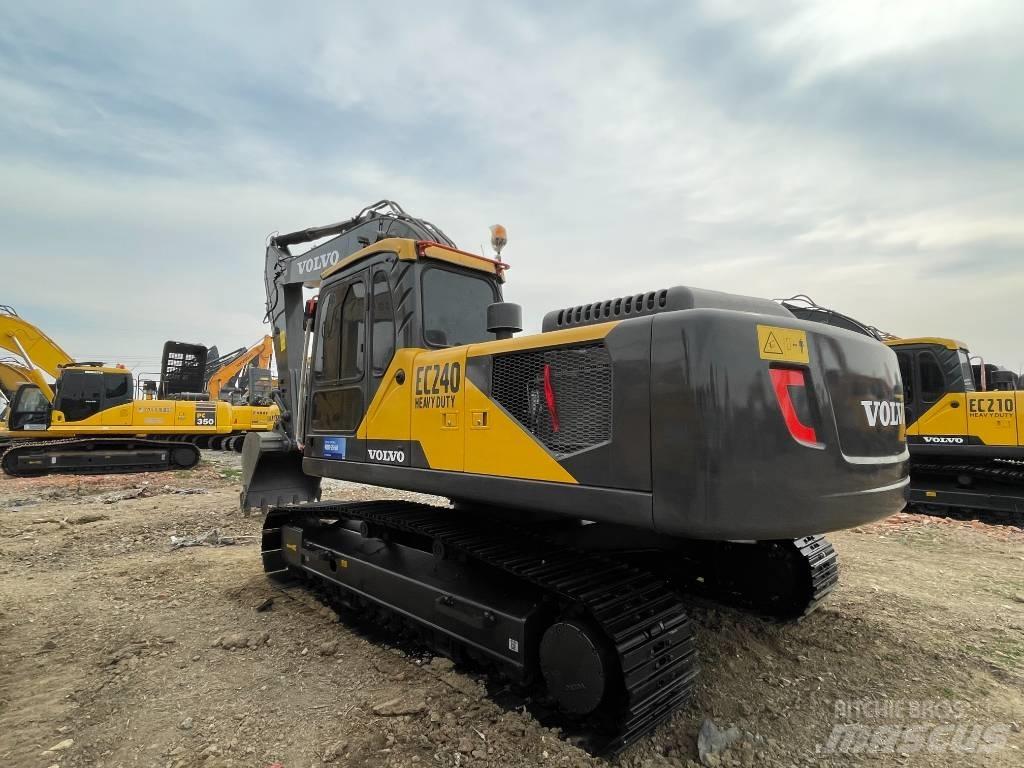 Volvo EC 240 Koparki gąsienicowe