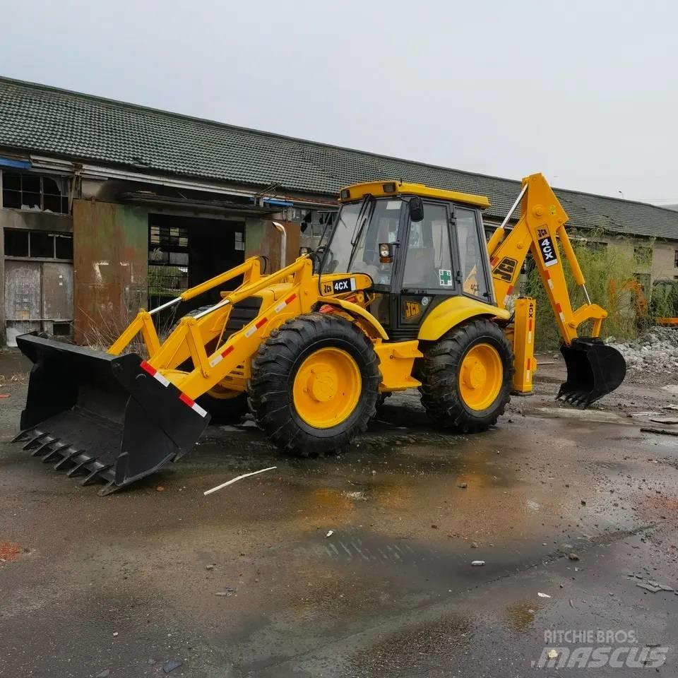 JCB 4CX Koparko-ładowarki