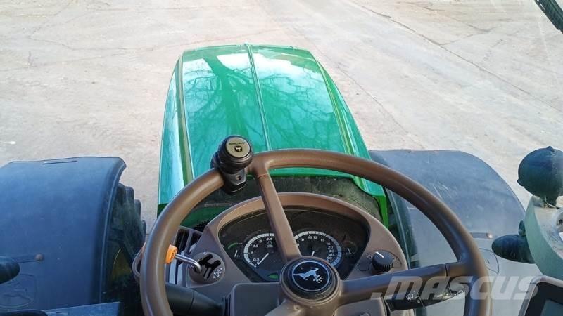 John Deere 6210R Ciągniki rolnicze