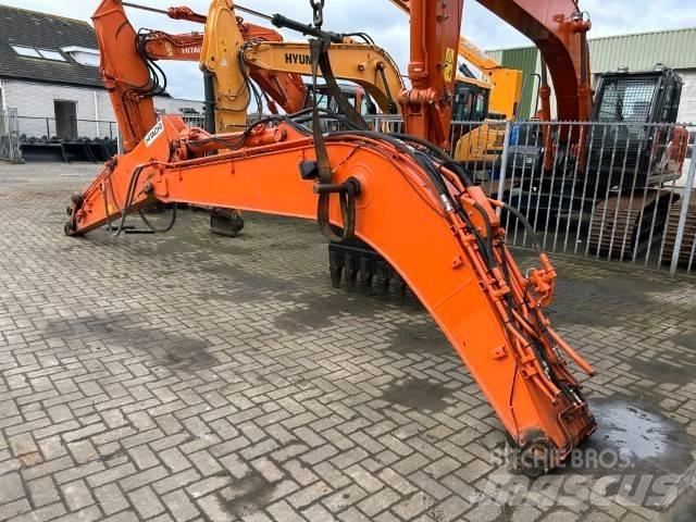 Hitachi ZX 130 Łyżki do koparek