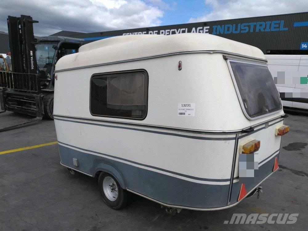 Eriba PUCK Kampery i przyczepy kempingowe