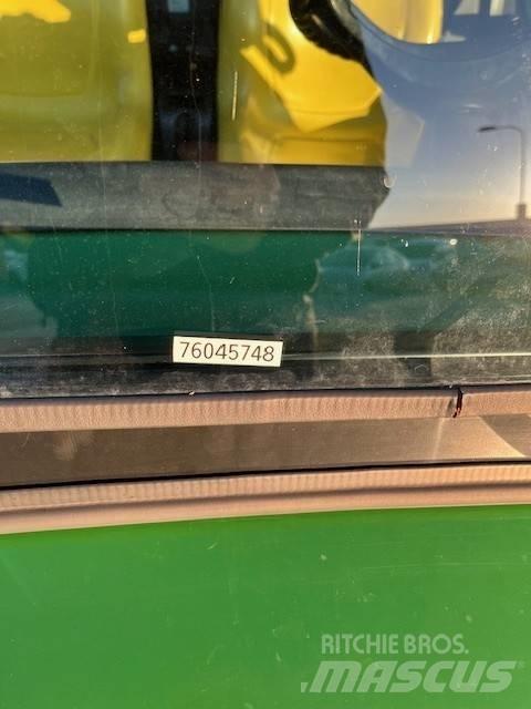 John Deere Gator TE Maszyny komunalne