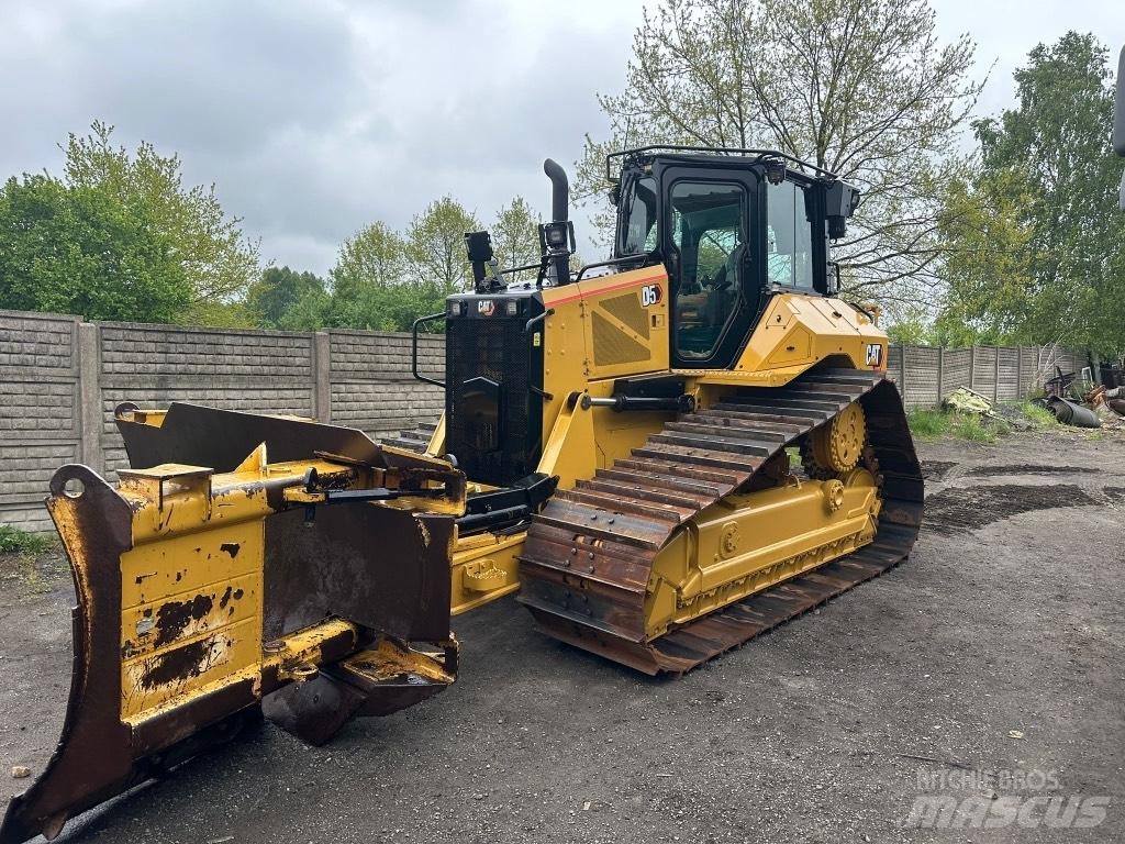 CAT D 5 D6LGP Spycharki gąsienicowe