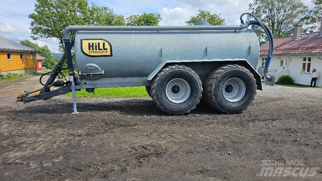 Hillspridaren 15000l Rozrzutnik obornika