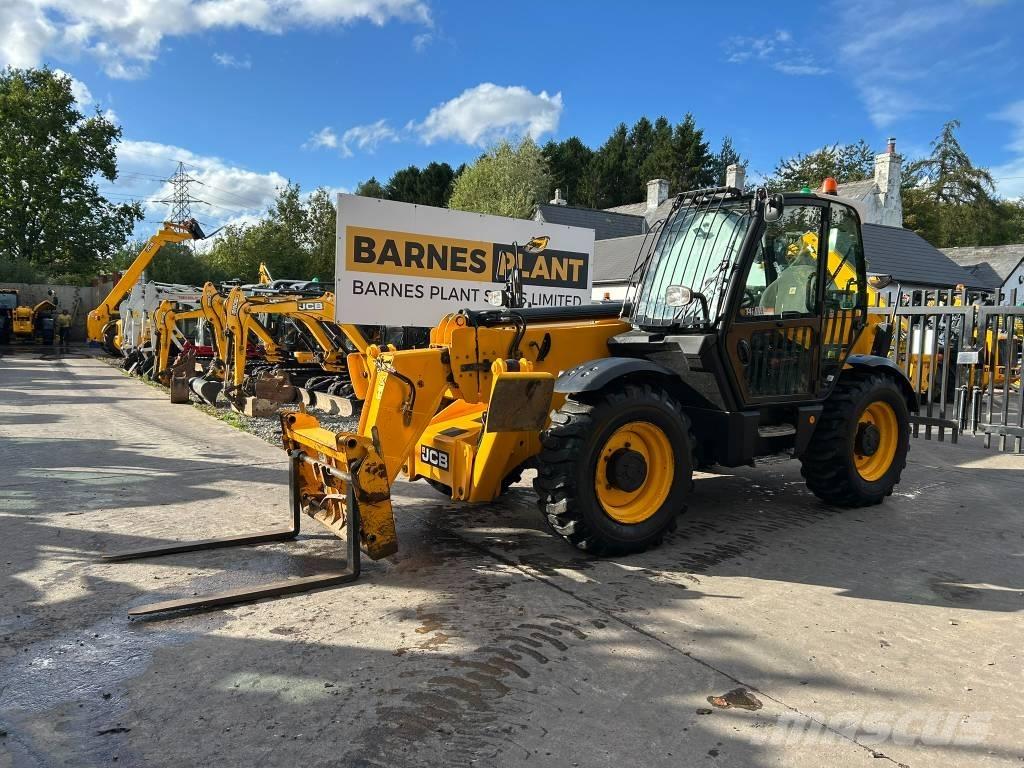 JCB 535-125 Hiviz Ładowarki teleskopowe