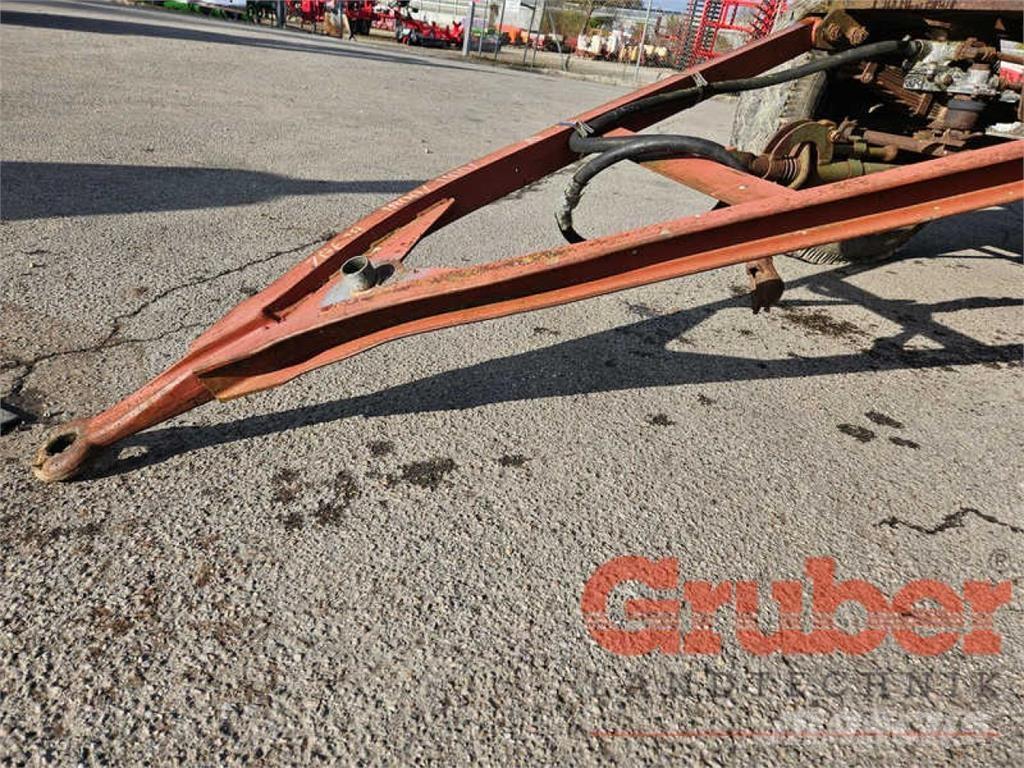 Lindner 2-Achs Inne przyczepy